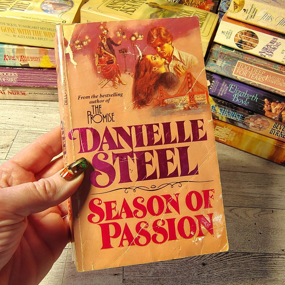 Danielle Steel Season of Passion 1979 1st Print Paperback Novel FAIR
